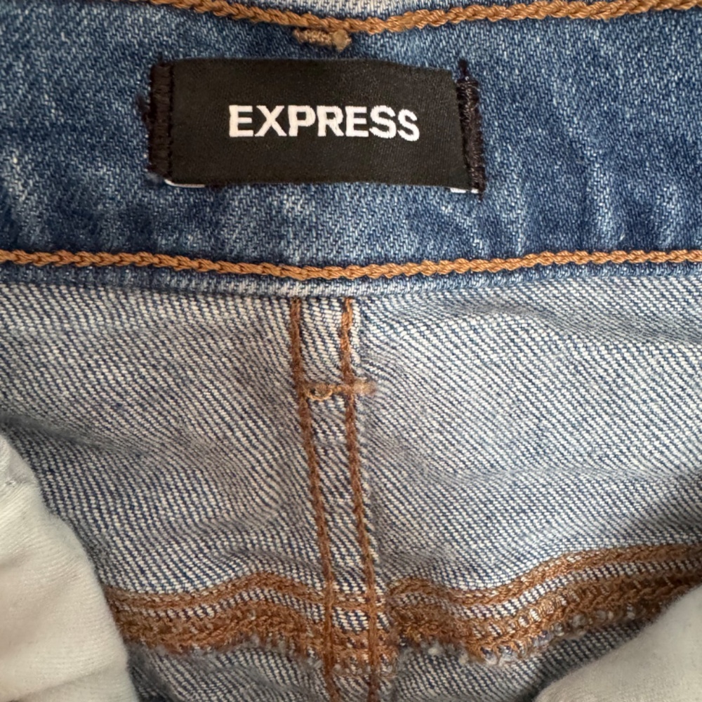 Y2K Express Knee Length Denim Skirt Raw Hem Side Slit‎ Size 2R Chic - Picture 5 of 6